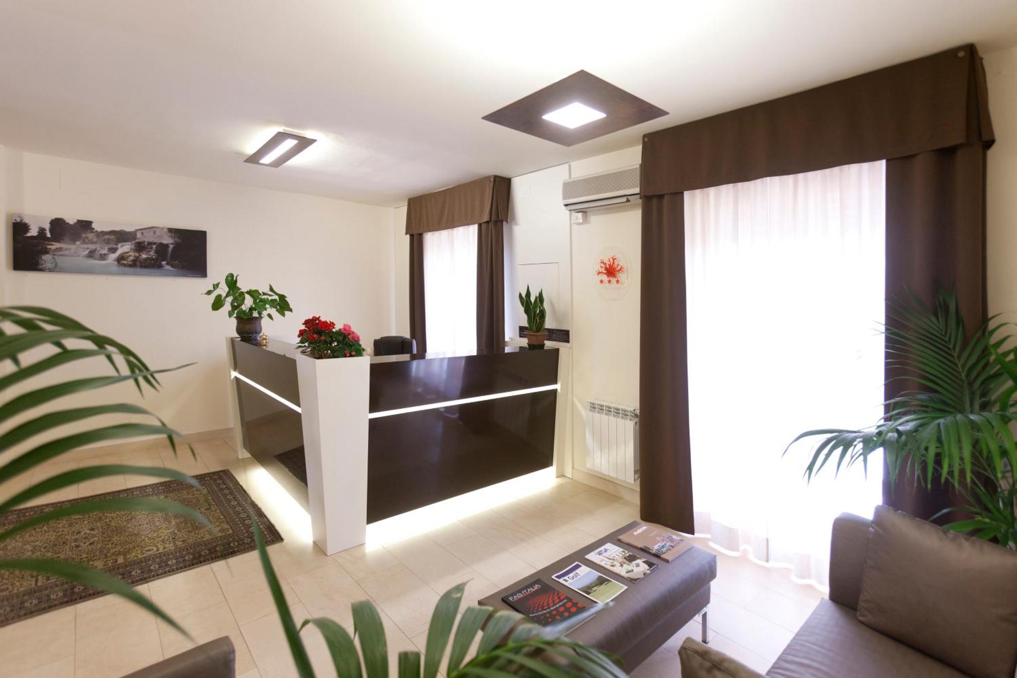 Hotel Corallo Албиния Екстериор снимка