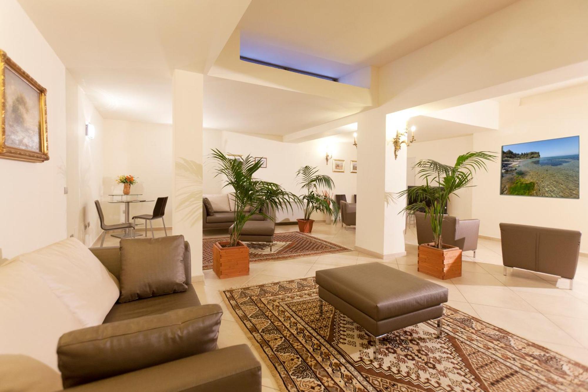 Hotel Corallo Албиния Екстериор снимка