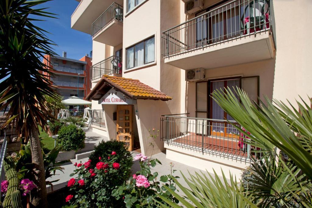 Hotel Corallo Албиния Екстериор снимка